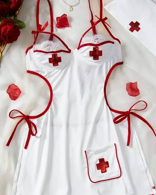 کاستوم پرستاری زنانه