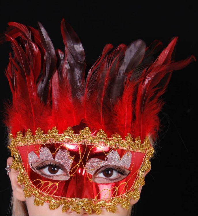 نقاب بالماسکه