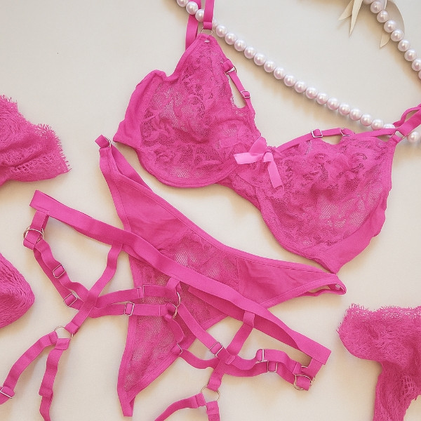 ست فانتزی لباس زیر زنانه