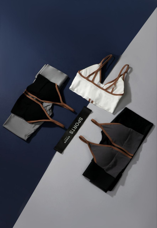 جلوی سینه زیپدار، پددار