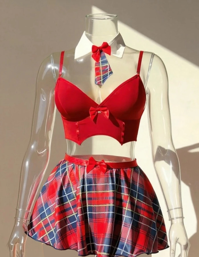 کاستوم دانشآموزی زنانه