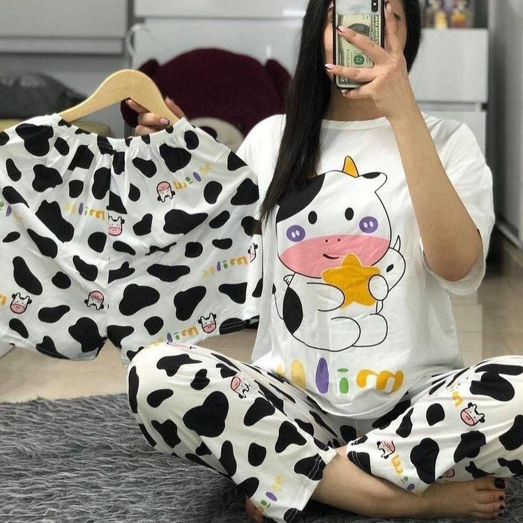ست لباس راحتی و پیژامه زنانه ۳ تکه شامل تیشرت آستین کوتاه، شلوار و شلوارک پنبهای
